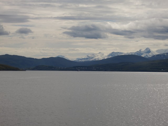 Hurtigruten_2015-06-21_10-43